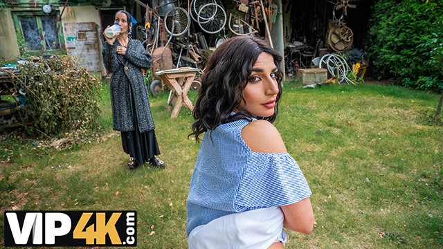 Cowgirl video with enchanting Denis Marti from Hunt4k