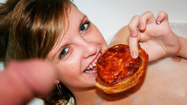 Aesthetic hottie Simona jumps on a long penis with pleasure