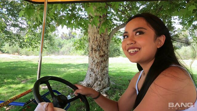 Sweetheart Luna Mills nicely penetrated in the doggy style