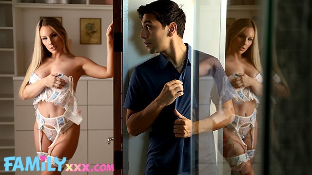 FAMILYxxx - step fantasy scene