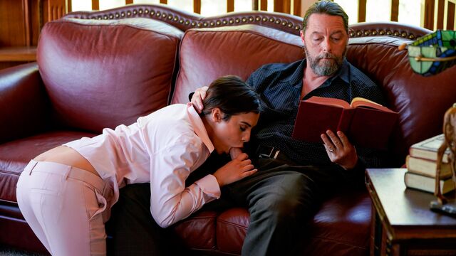 Spicy long-haired brunette Cierra Bell rammed in the bedroom