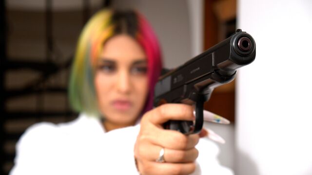 Flexible skinny teen Roxy Lips is feeling two snakes inside