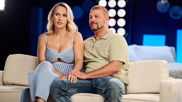 MILF with big boobs Sadie Rose screwed in the cowgirl pose