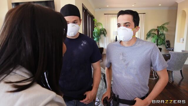 LaSirena69 wants a a big one for her thick fucking booty