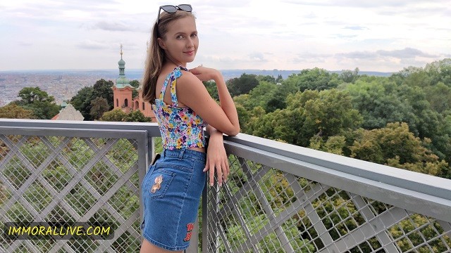 Fascinating Matt Bird and Charlie Dean - babe sex - Immoral Family