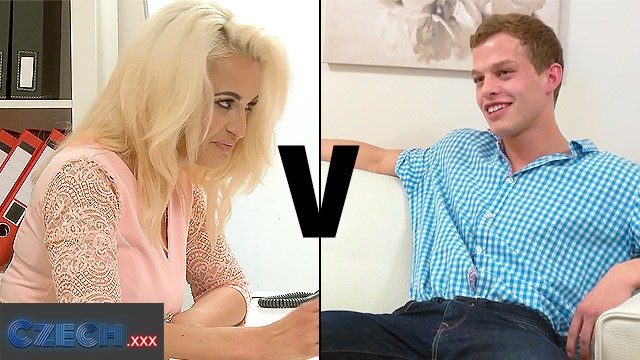 Femme fatale Nicole's blondes scene