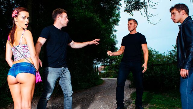 Thing beauty Lea Guerlin offers her wet little slit