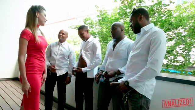 Paulina Soul is addicted to interracial gangbangs now