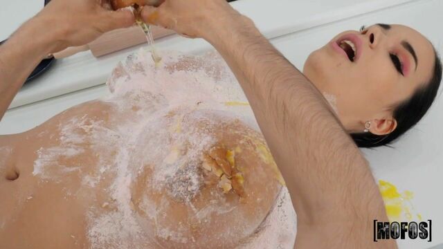 Sex on the kitchen table with a big-boobed model hottie Sofia Lee