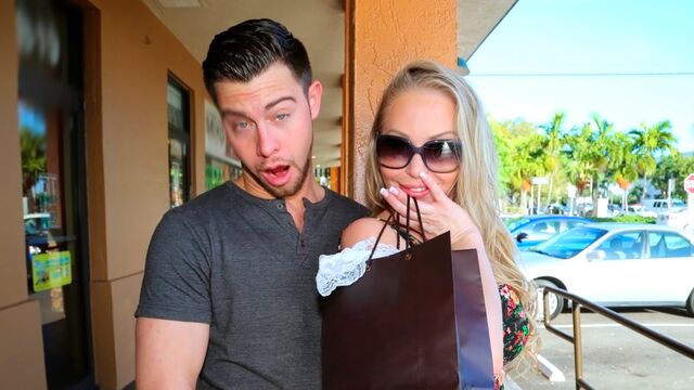 Good-looking hottie Adara Ace rammed by a long penis