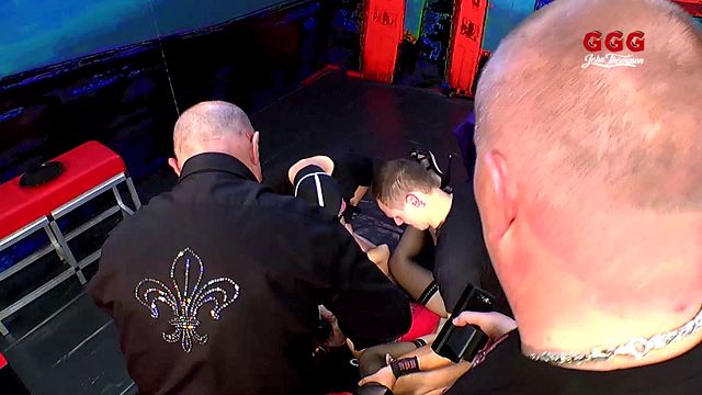 Naughty miss's fmm in threesome scene