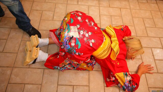 Rough sex in the bathroom with a long-legged blonde Brooke Brand