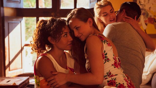 Angelic lesbian 3some with Lady Bug, Melody Petite and Olivia Sin