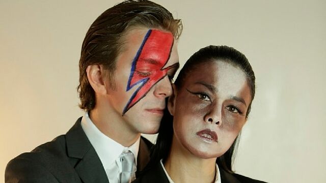 Stunning babe with big ass Dana Vespoli fucked by a long wiener