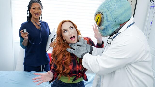 Awesome doggy style pound session with gorgeous Sophia Locke and Cali Sweets