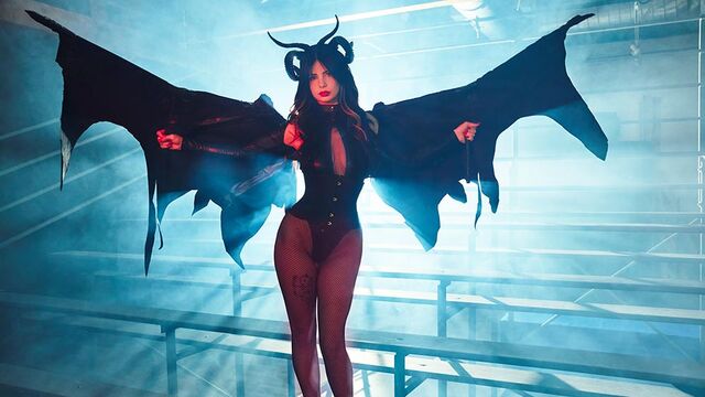 Tattooed young brunette Asteria Jade fucked by lucky student