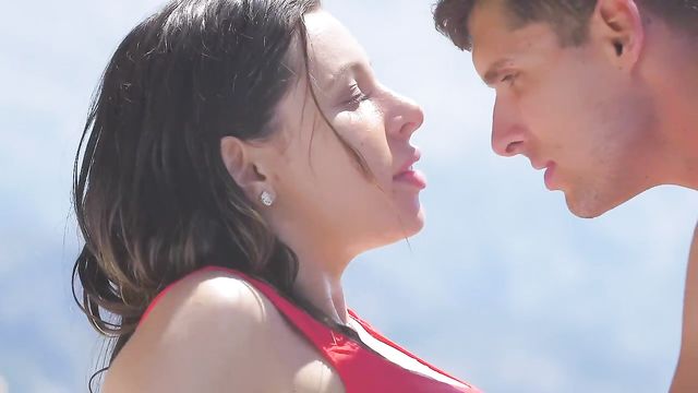 Beautiful babe Ally Breelsen is getting pleasure on the beach