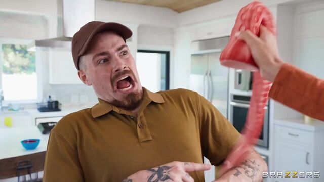 Busty mademoiselle Reyna Belle rammed by large sausage