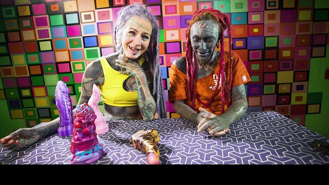 Sex toy review dirt with gentle Anuskatzz and Lily Lu from Dirty Dreaz