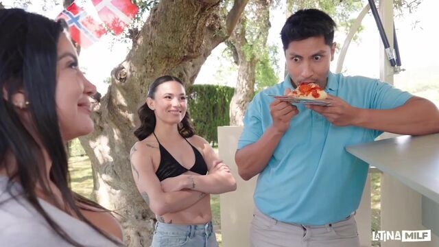 Gorgeous public threesome with slutty Mariana Martix and Lucy Mendez