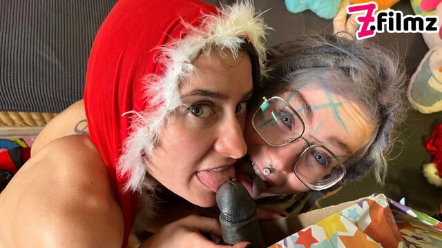 Exotic inked babes Anuskatzz and Miss Flora VS massive cock