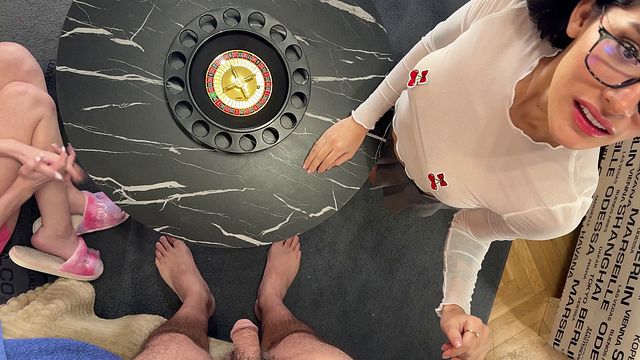 Passionate Nata Ocean and Carolina Guerrero's xmas xxx