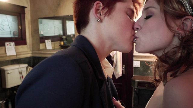 One on one smut with lusty Janet Mason and Proxy Paige from Skankery