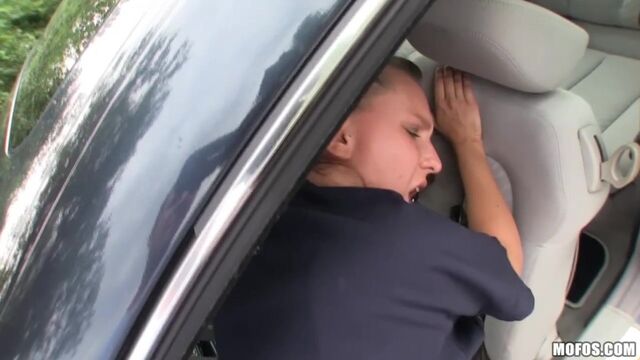 Gorgeous hottie with round ass Nikol rammed for cash outdoors