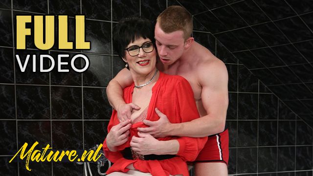 Aristocratic Boris Lang - granny and boy action - Mature NL