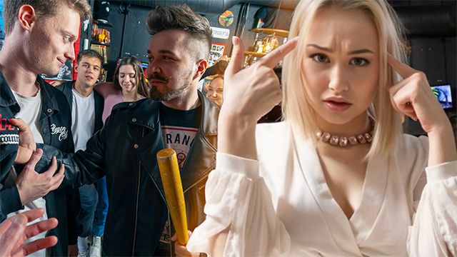 Fiery lady's hot blonde clip