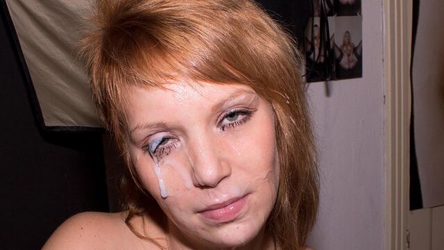 Aesthetic redhead teen Electra Angels swallows cum after hard fuck