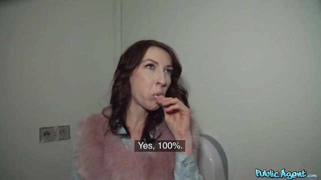 Outdoor sex for money with a nice-looking young brunette Chanel Kiss