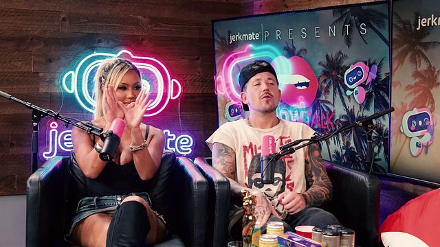 Come-hither Kazumi's pillowtalk smut