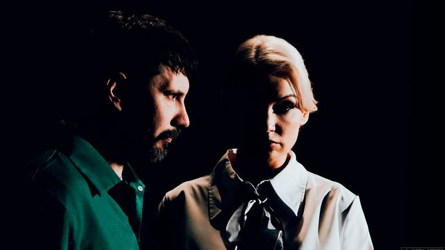 Dick-riding session in the night with a busty blonde Kenzie Taylor