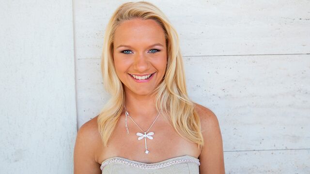 Awesome anal session in the missionary pose with Honey Sweet