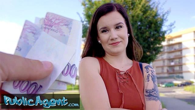 Erik Everhard and Martin Gun's blowjob porn by Public Agent