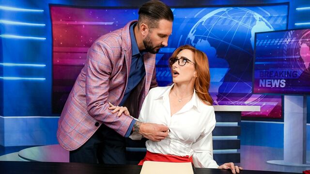 TV news broadcaster Sophia Locke rammed nicely by huge boner