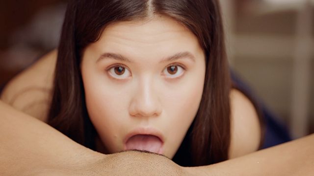 WOW Girls - pussy licking movie