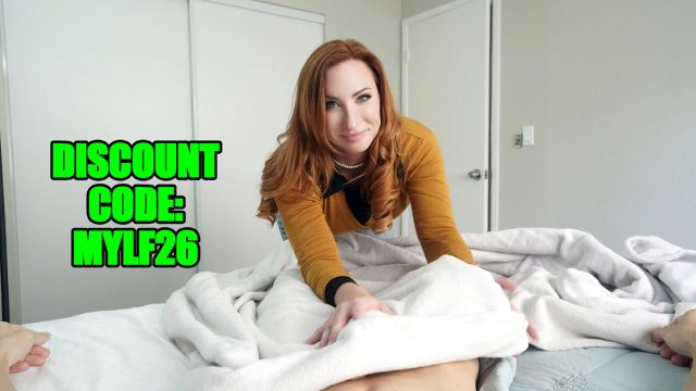 Sublime Lauren Phillips and Laura Bentley - college porn - MYLF