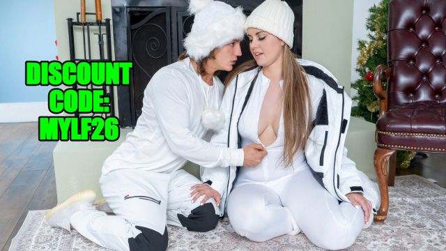 Fairly Richelle Ryan and Jessie Rogers at tattooed women smut