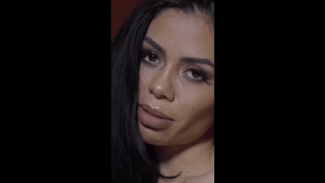 Perv Mom - brown eyes smut