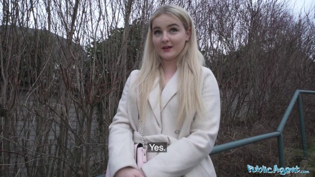 Exquisite Eliza's outdoors xxx