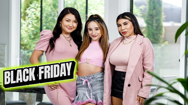 Sweet Jade Luv and Isabella Nice's flexibility movie
