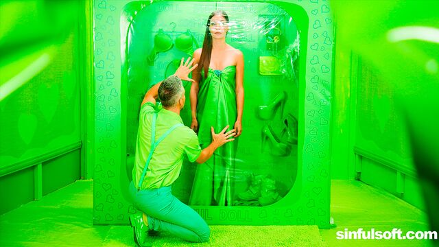 Brown-haired hottie Angelica Heart looks good in the doggy pose