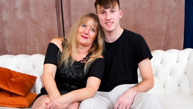 Cutie angel Lilie M is having fun with a pretty long boner