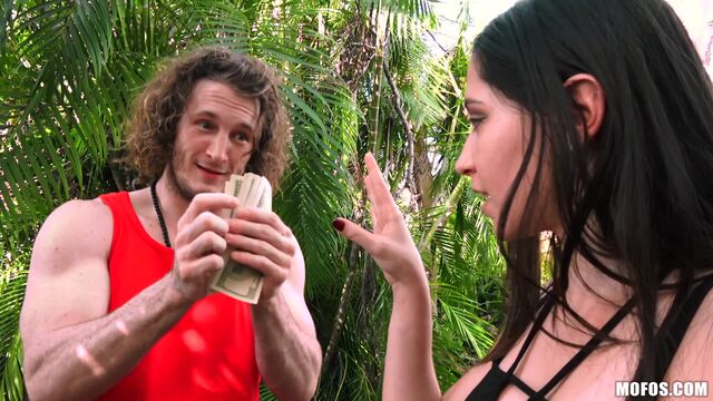 An awesome chick with big bottom Ava Parker likes hard fuck so much