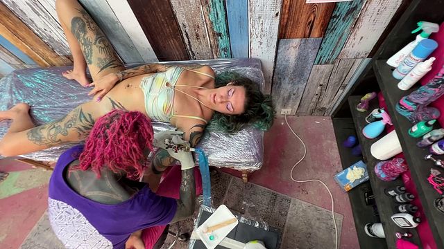 Nice-looking Lily Lu and Edonekaliyuga - dreadlocks scene - Dirty Dreaz