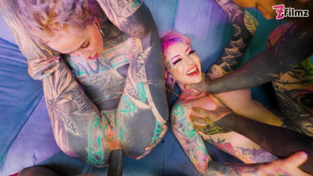 Anuskatzz and Lily's anal gape movie