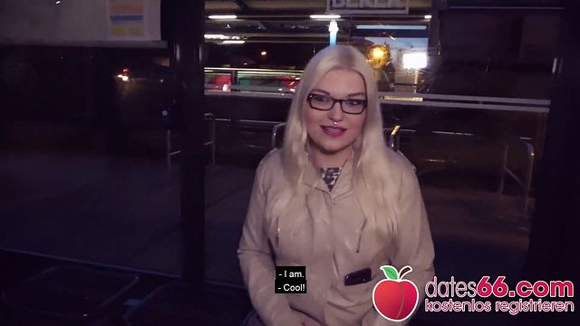 POV Pickups - public blowjob dirt
