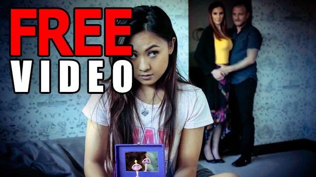 Asian babe Elle Voneva takes stepdad from behind while licking stepmom holes